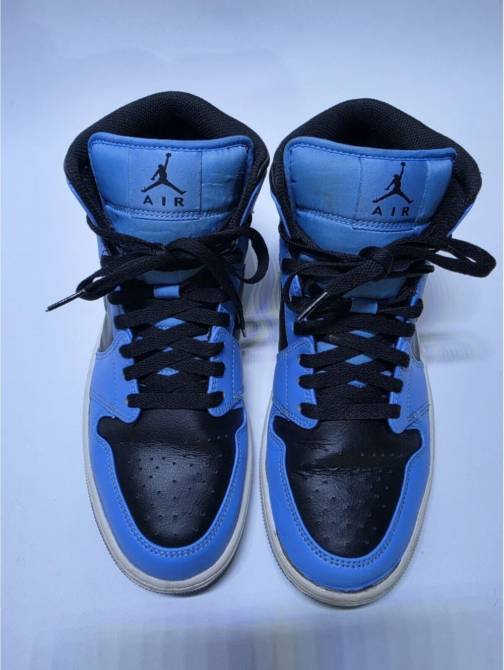 Jordan Air Jordan 1 Mid University Blue Black Mid Top Lace-Up Leather DQ8426-401